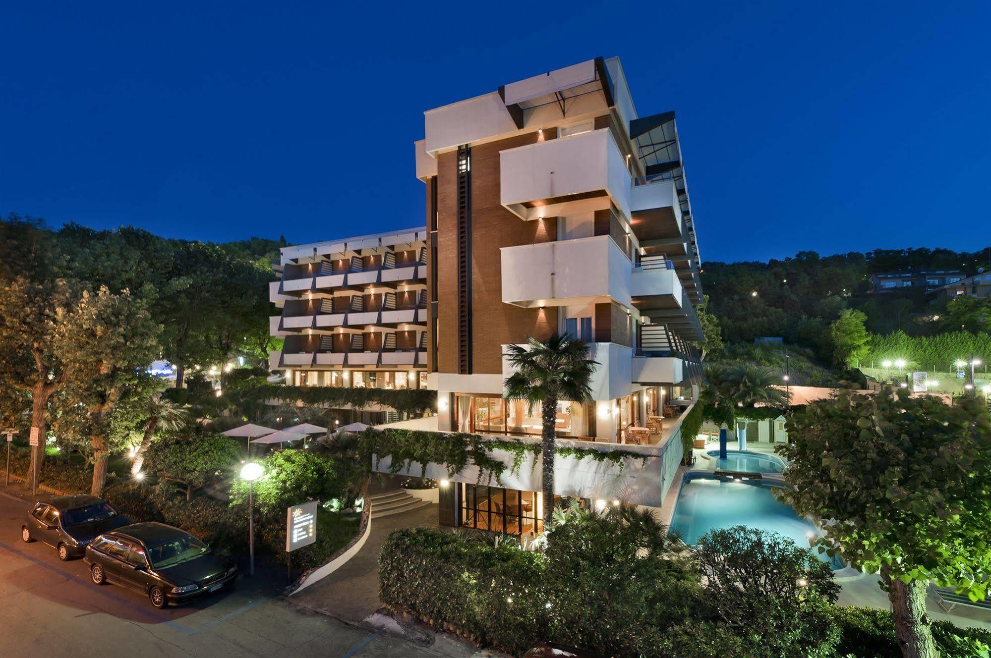 Hotel Alexander 가비체 마레 외부 사진